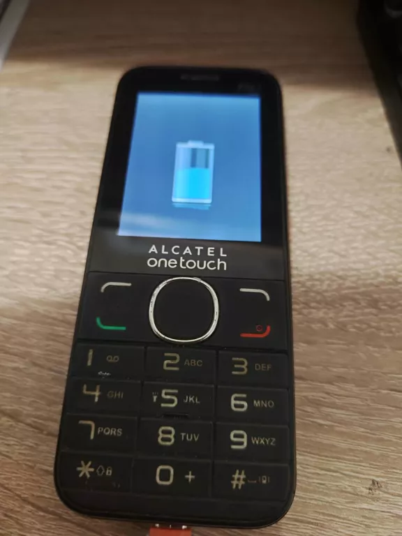 TELEFON ALCATEL ONE TOUCH 2045X