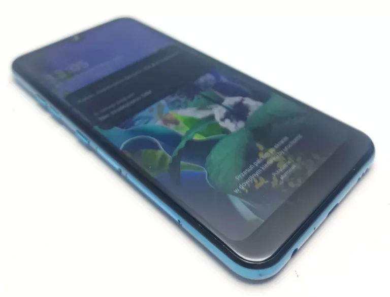 SMARTFON LG Q60 3/64GB