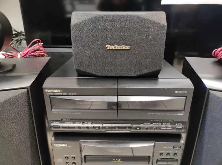 WIEŻA TECHNICS ST-CH570 5 GŁOŚNIKÓW