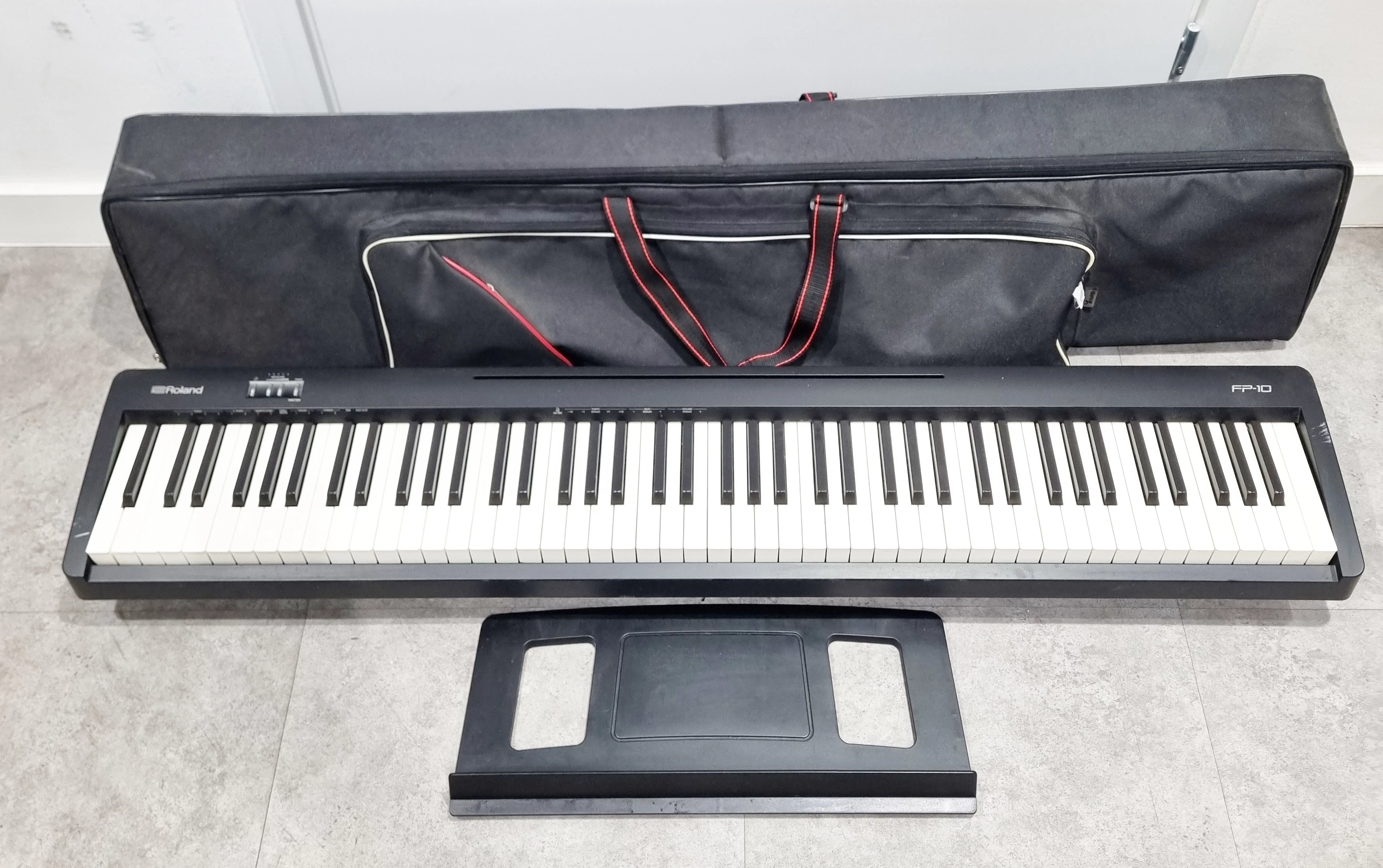 pianino-cyfrowe-roland-fp10-mlodziencza-1-warszawa