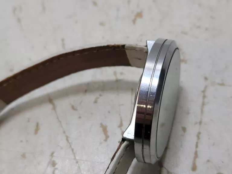 ZEGAREK CALVIN KLEIN BIAŁY PASEK