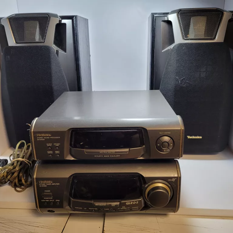 WIEŻA TECHNICS Z KOREKTOREM PLUS GŁOŚNIKI