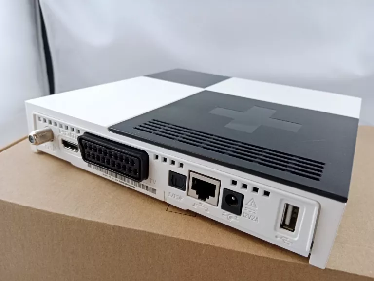DEKODER SATELITARNY WIFIBOX+ SAGEMCOM DSIW74