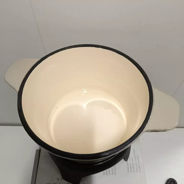 smukee-kitchen-zestaw-do-fondue-stan-11323-2