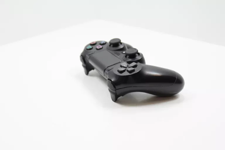 PAD SONY PS4 OPIS!