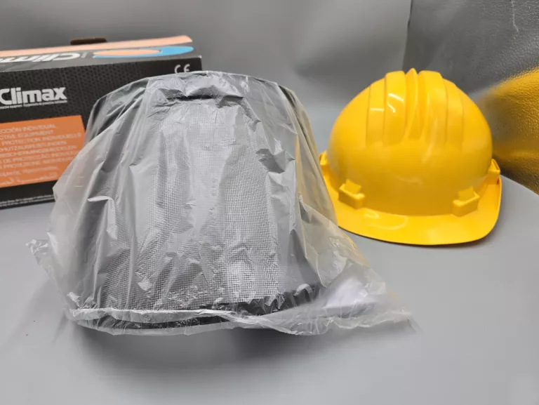 KASK Z PRZYŁBICĄ CLIAX 436M KARTON NO