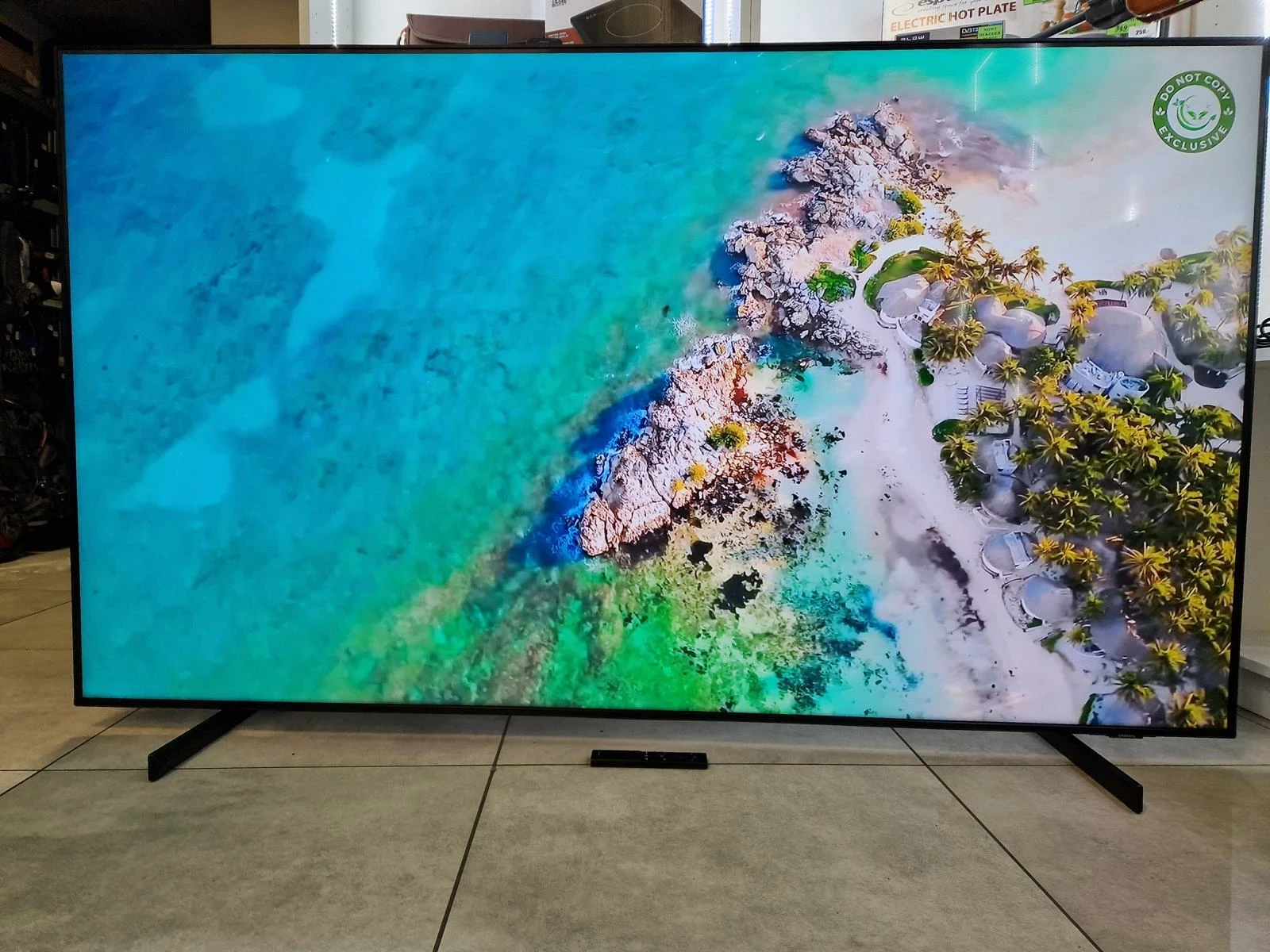 telewizor-samsung-ue75au8002k-75-led-4k-pilot-ean-gtin-8806092057098