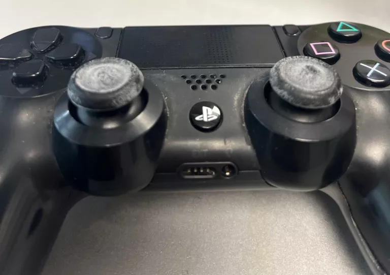 PAD PS4 KONTROLER SONY DUALSHOCK 4 V2 CZARNY