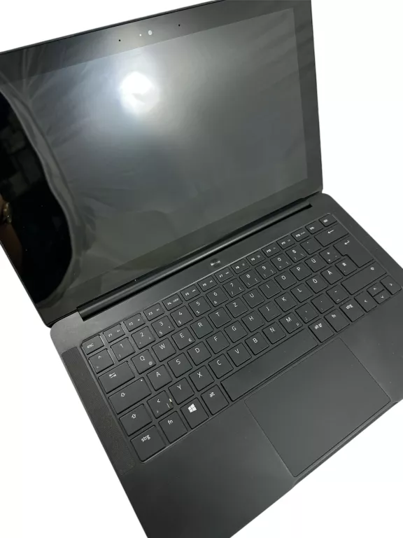 LAPTOP RAZER BLADE STEALTH (2016) CORE I7 2,7GHZ 7500U