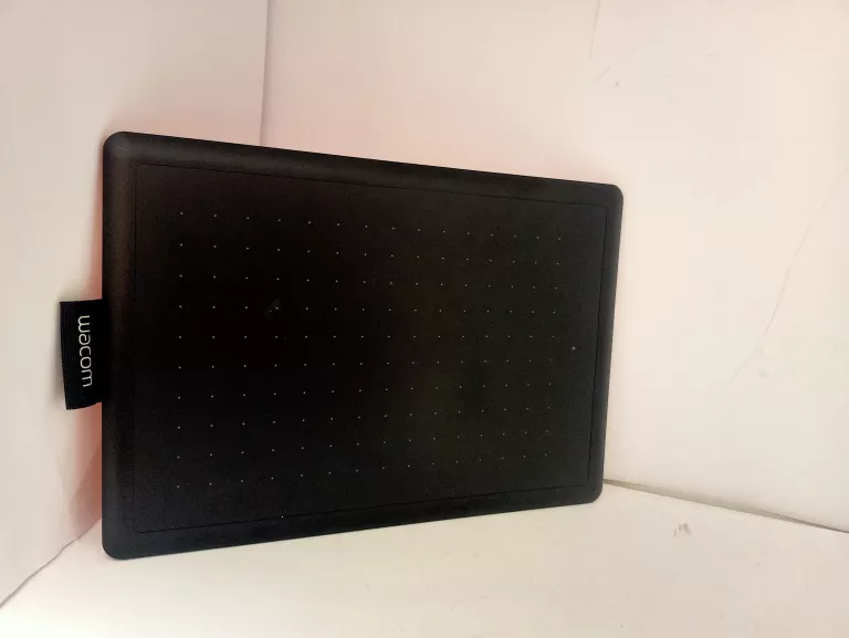 TABLET GRAFICZNY WACOM ONE CTL-472-N PUDEŁKO