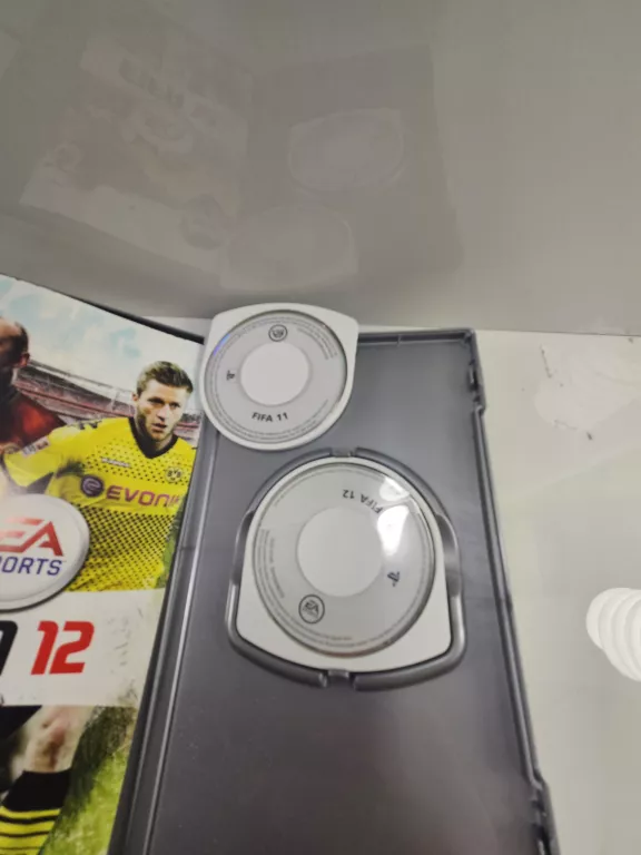 zestaw-gier-na-psp-stan-11323-2