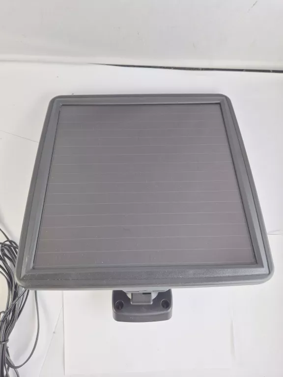POTRÓJNA LAMPA LED SOLARNA ANSLUT 2000LM