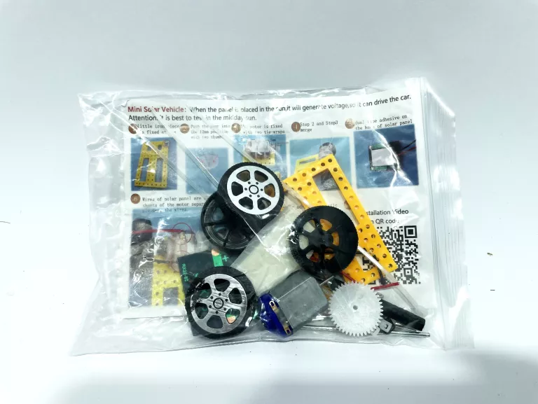 samochod-solarny-do-samodzielnego-zlozenia-parkowa-8d-lubin