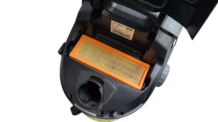 ODKURZACZ PIORACY KARCHER SE 5.100 1400W