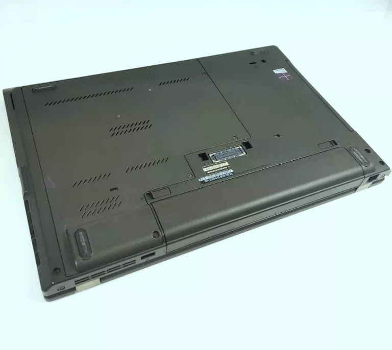 LAPTOP IBM, LENOVO THINKPAD L440 14 " INTEL CORE I3 8 GB / 256 GB CZARNY