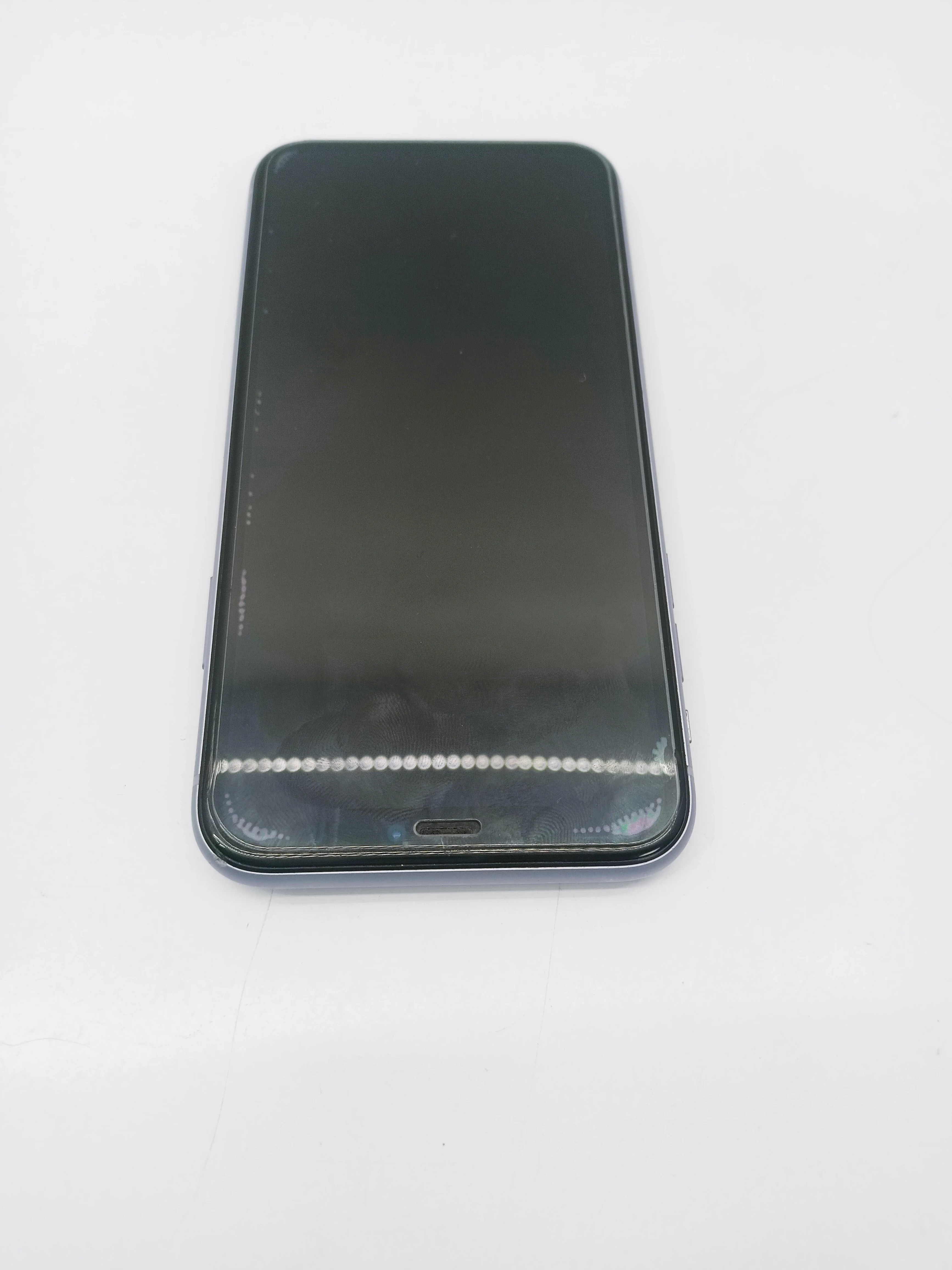 telefon-iphone-11-typ-202685-212929