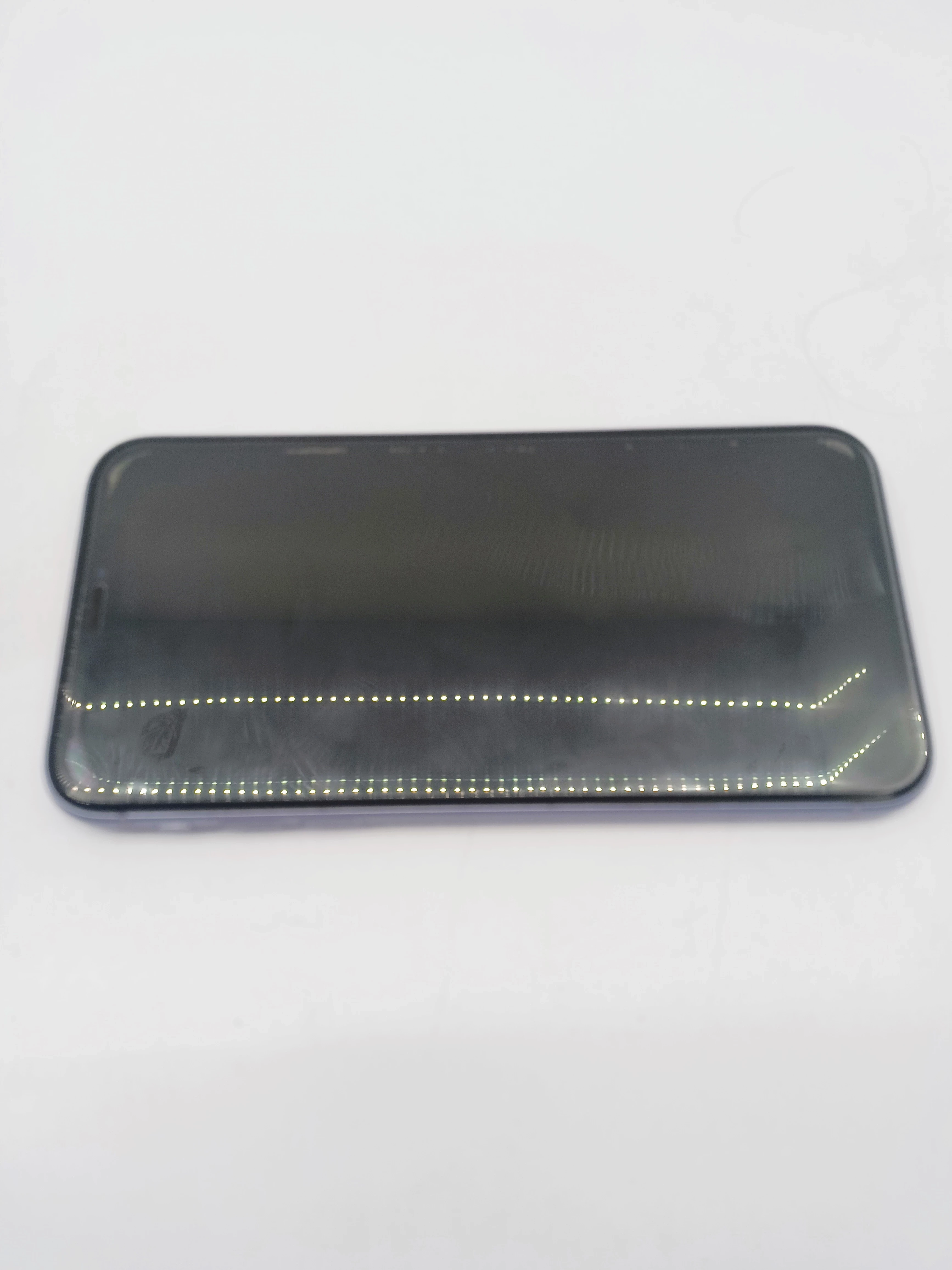 telefon-iphone-11-ean-gtin-194252098608