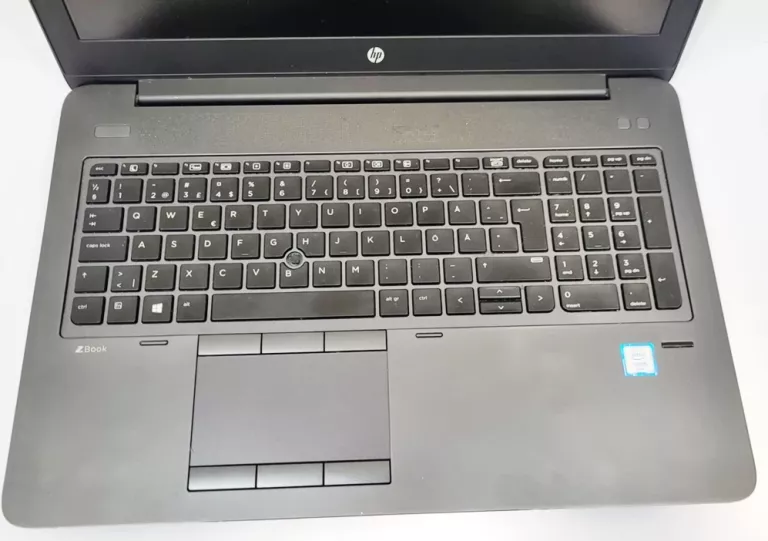 laptop-hp-zbook-15g4-co3i505mv6-32378gb-at-okazja-at-opis-at-prezent-liczba-rdzeni-procesora-4329-3