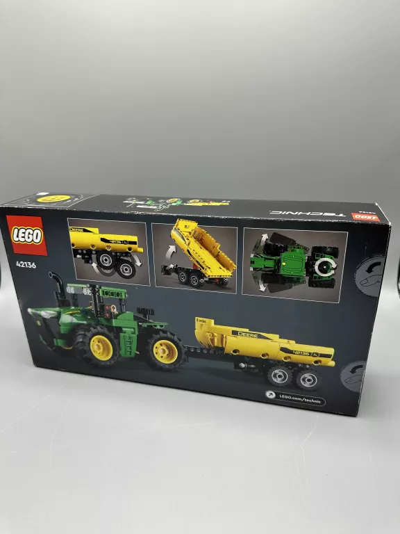 LEGO TECHNIC 42136 TRAKTOR JOHN DEERE