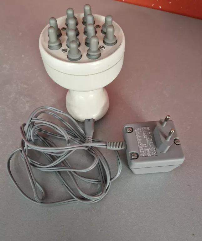 MASAŻER BABYLISS TYPE 760