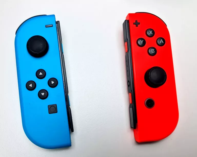 KONSOLA NINTENDO SWITCH OLED ZESTAW GRA