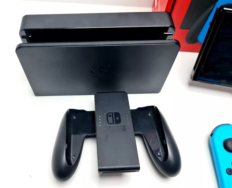 KONSOLA NINTENDO SWITCH OLED ZESTAW GRA