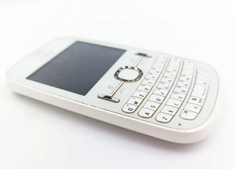 TELEFON NOKIA ASHA 200