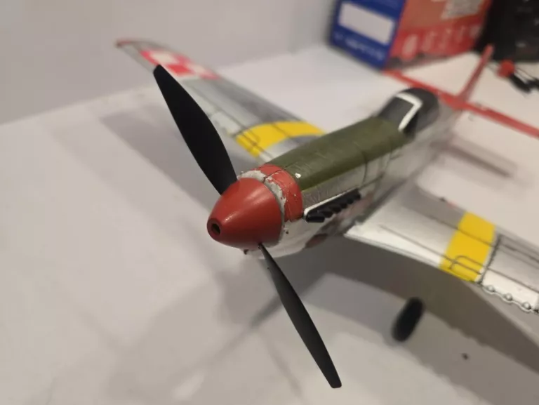 ZDALNIE STEROWANY SAMOLOT P51 MUSTANG RC 450MM Z ŻYROSKOPEM