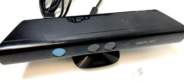 KONSOLA MICROSOFT XBOX 360 SLIM 1439 250 GB CZARNY+2XPAD+ZASILACZ+KINECT