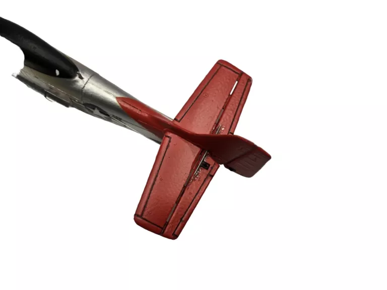 ZDALNIE STEROWANY SAMOLOT P51 MUSTANG RC 450MM Z ŻYROSKOPEM