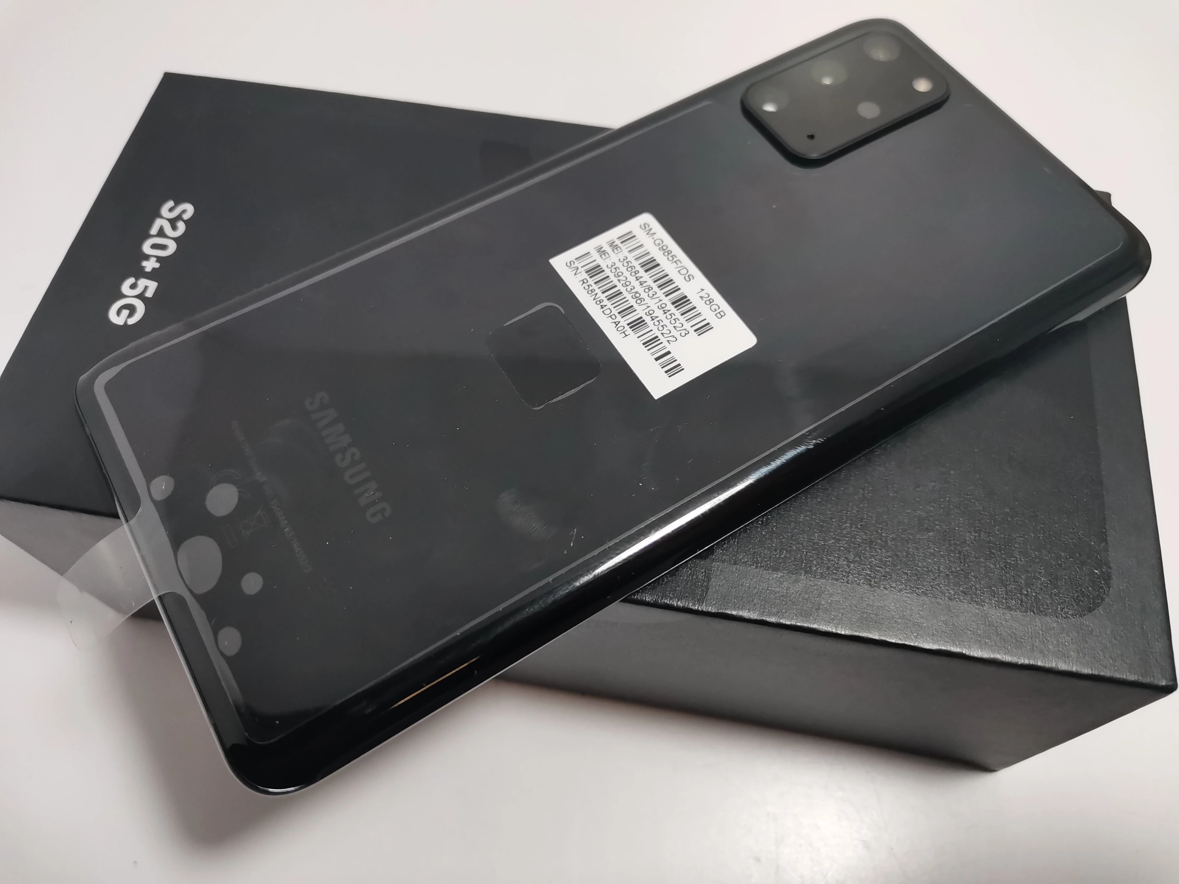 telefon-samsung-galaxy-s20-8128gb-stan-11323-2