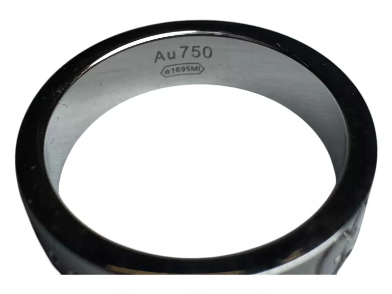 zlota-obraczka-gucci-z-bialego-zlota-proby-750-rozmiar-14-marka-226434-1704211
