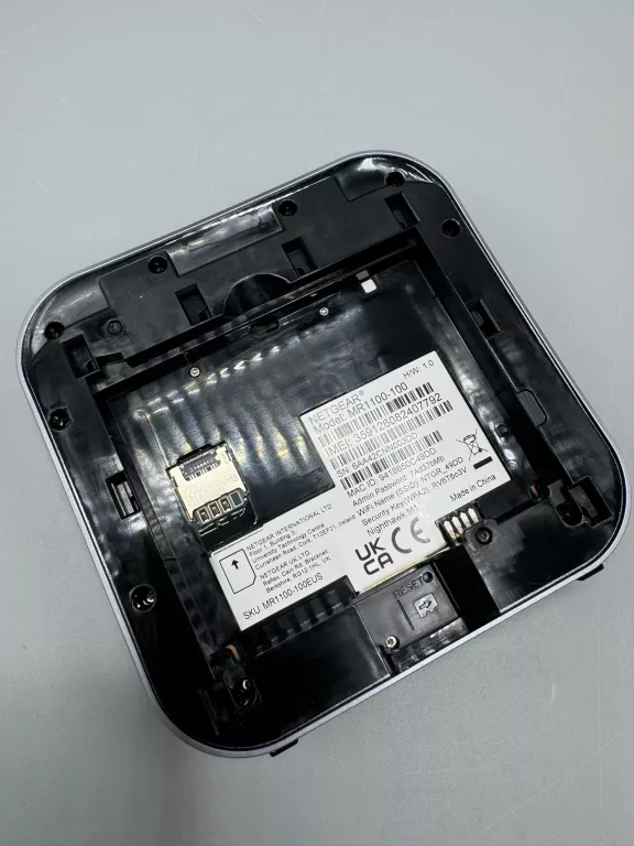 ROUTER NETGEAR NIGHTHAWK M1 MR1100-100EUS WIFI 4G KPL JAK NOWY!