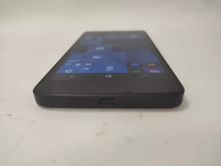 TELEFON MICROSOFT LUMIA 640 LTE