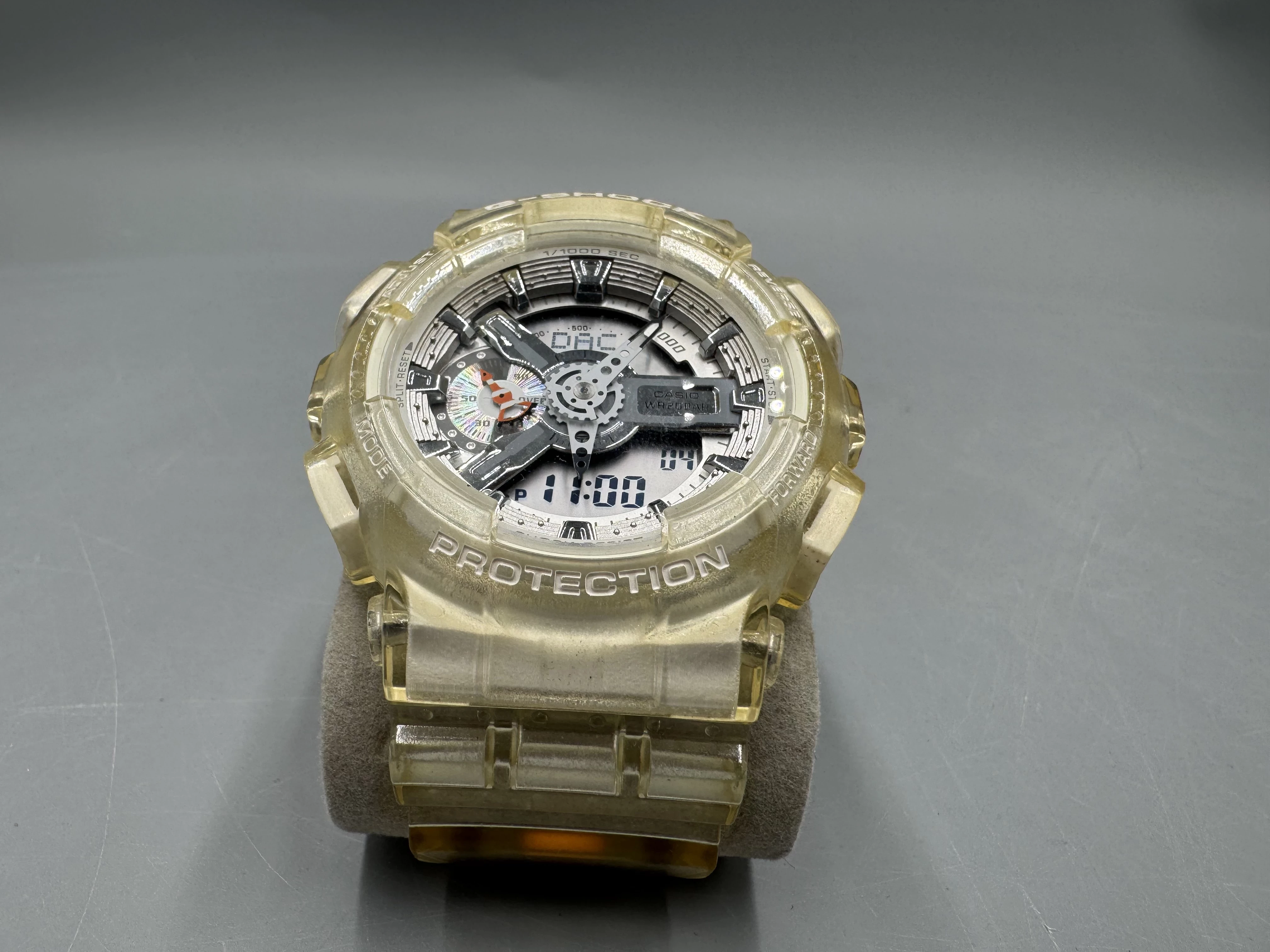 zegarek-casio-gshock-ga-110cr-kpl-240620011-ean-gtin-80052760