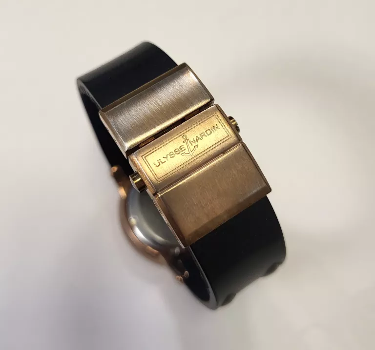 ZEGAREK ULYSSE NARDIN (KWARC)