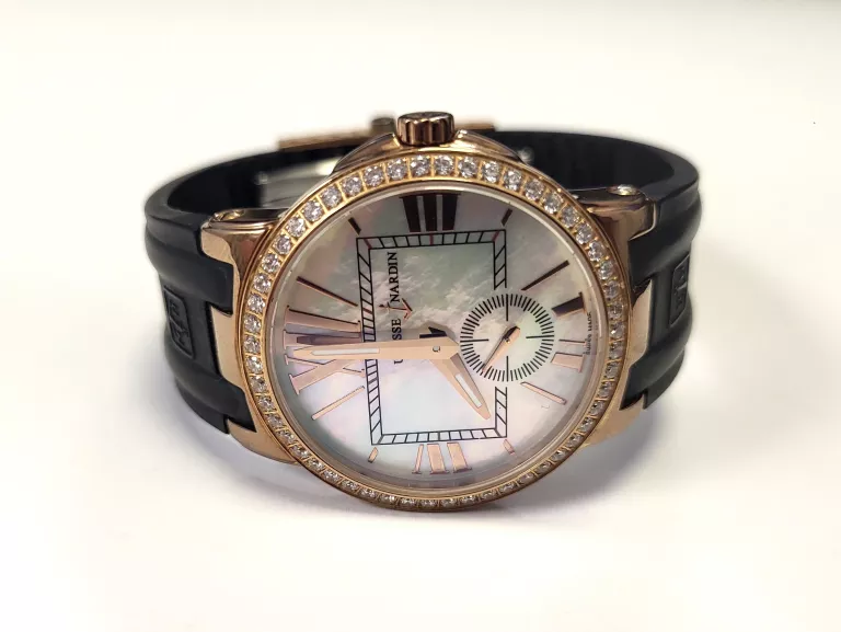 ZEGAREK ULYSSE NARDIN (KWARC)