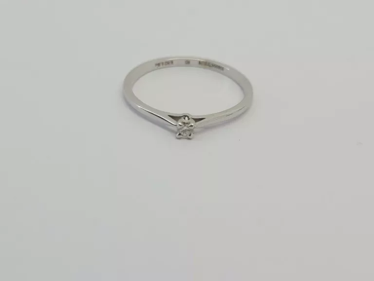 ÉTERNEL PIERŚCIONEK Z BIAŁEGO ZŁOTA Z DIAMENTEM YES 0,05CT 1,15G CERTYFIKA
