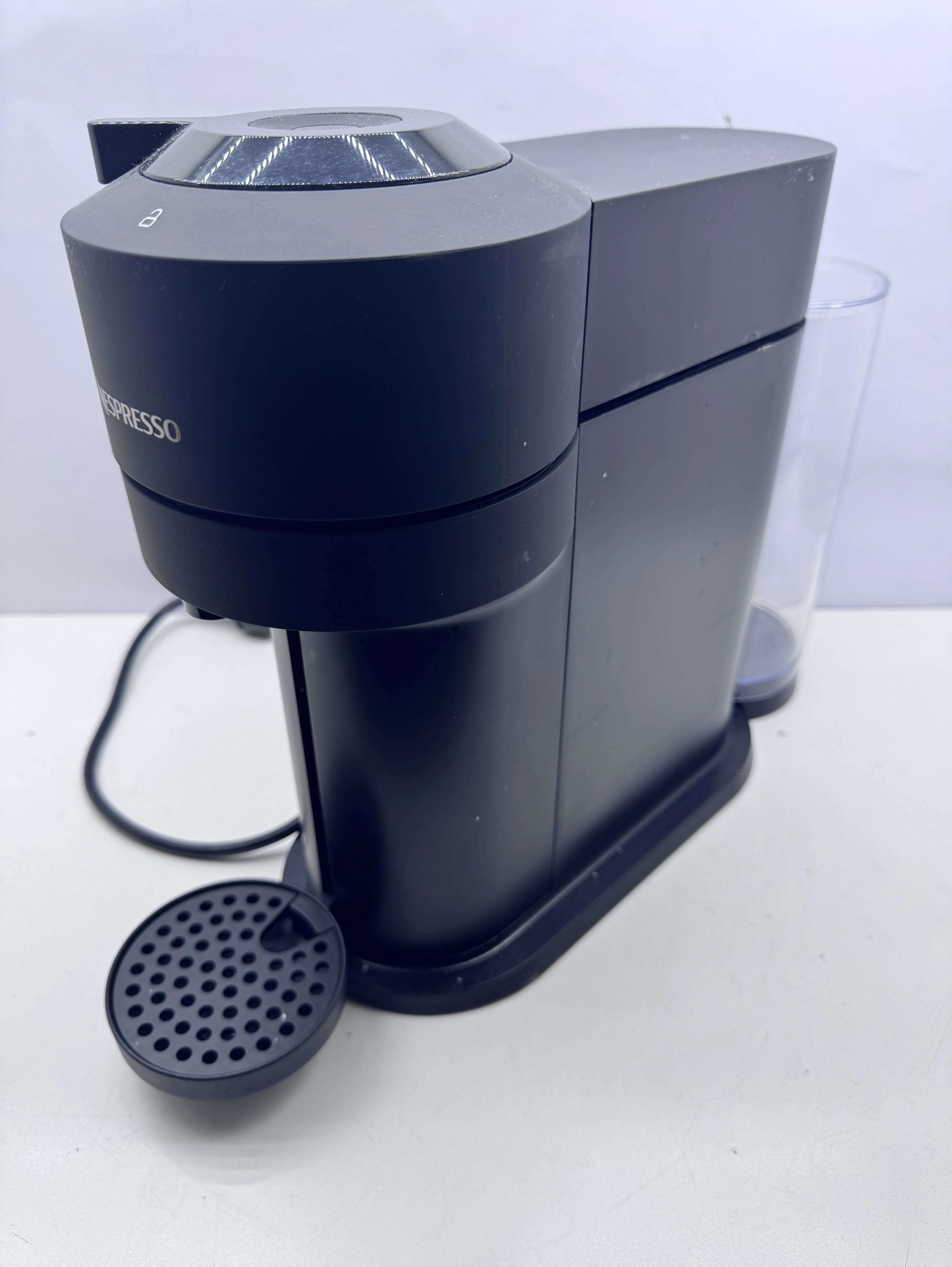 nespresso-vertuo-next-gcv1-ekspres-kapsulkowy-do-kawy-plac-kosciuszki-20-wroclaw