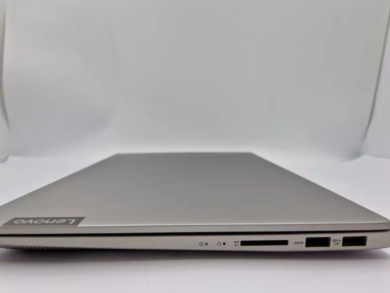 LAPTOP LENOVO IDEAPAD S340 AMD RYZEN 3 4GB /120GB SSD