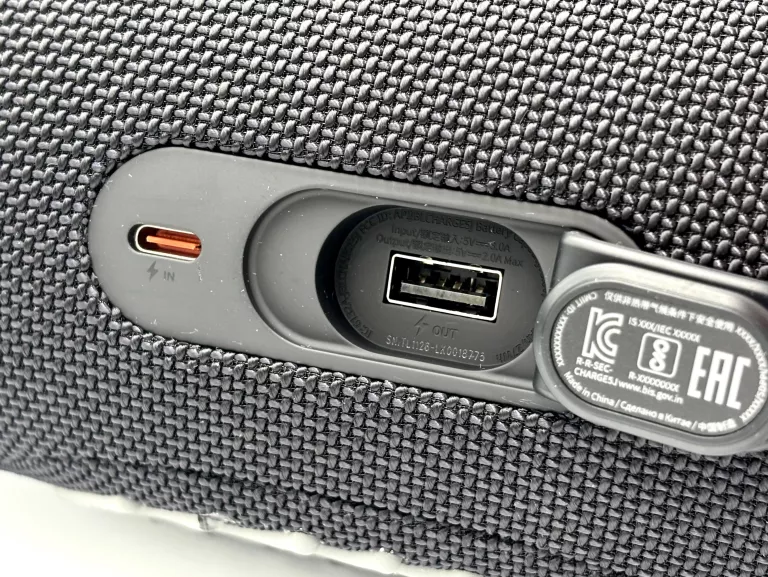 JBL CHARGE 5 GŁOŚNIK PRZENOŚNY BLUETOOTH CZARNY 20H USB-C 30W