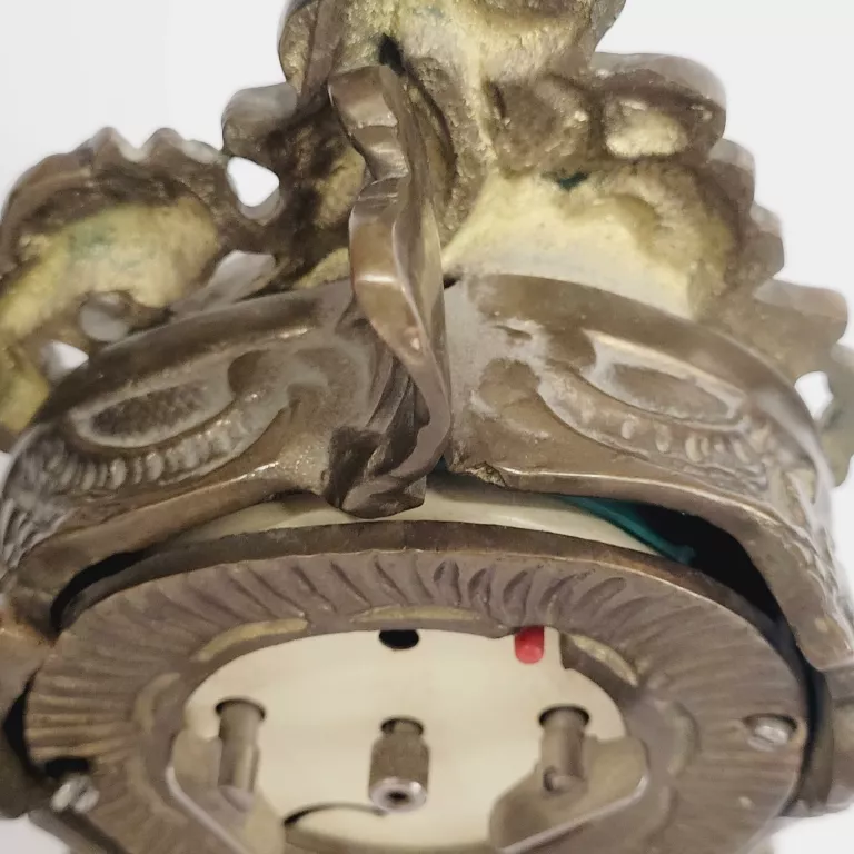 stary-zegar-z-mosiadzu-ozdobny-marka-129970-853438