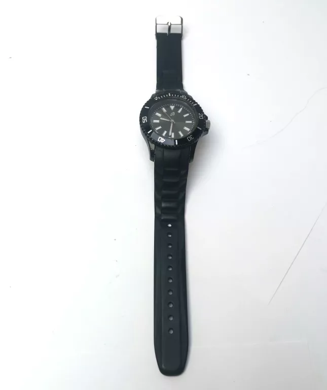 ZEGAREK D-74167 NECKARSULM