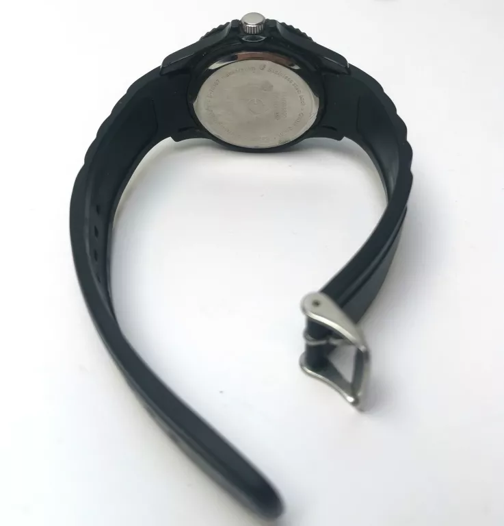ZEGAREK D-74167 NECKARSULM