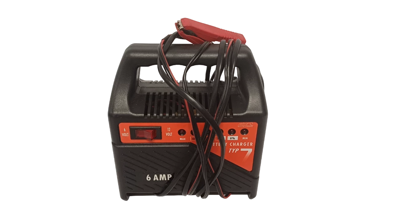 prostownik-alpine-battery-charger-typ-7-batorego-1a-zabki