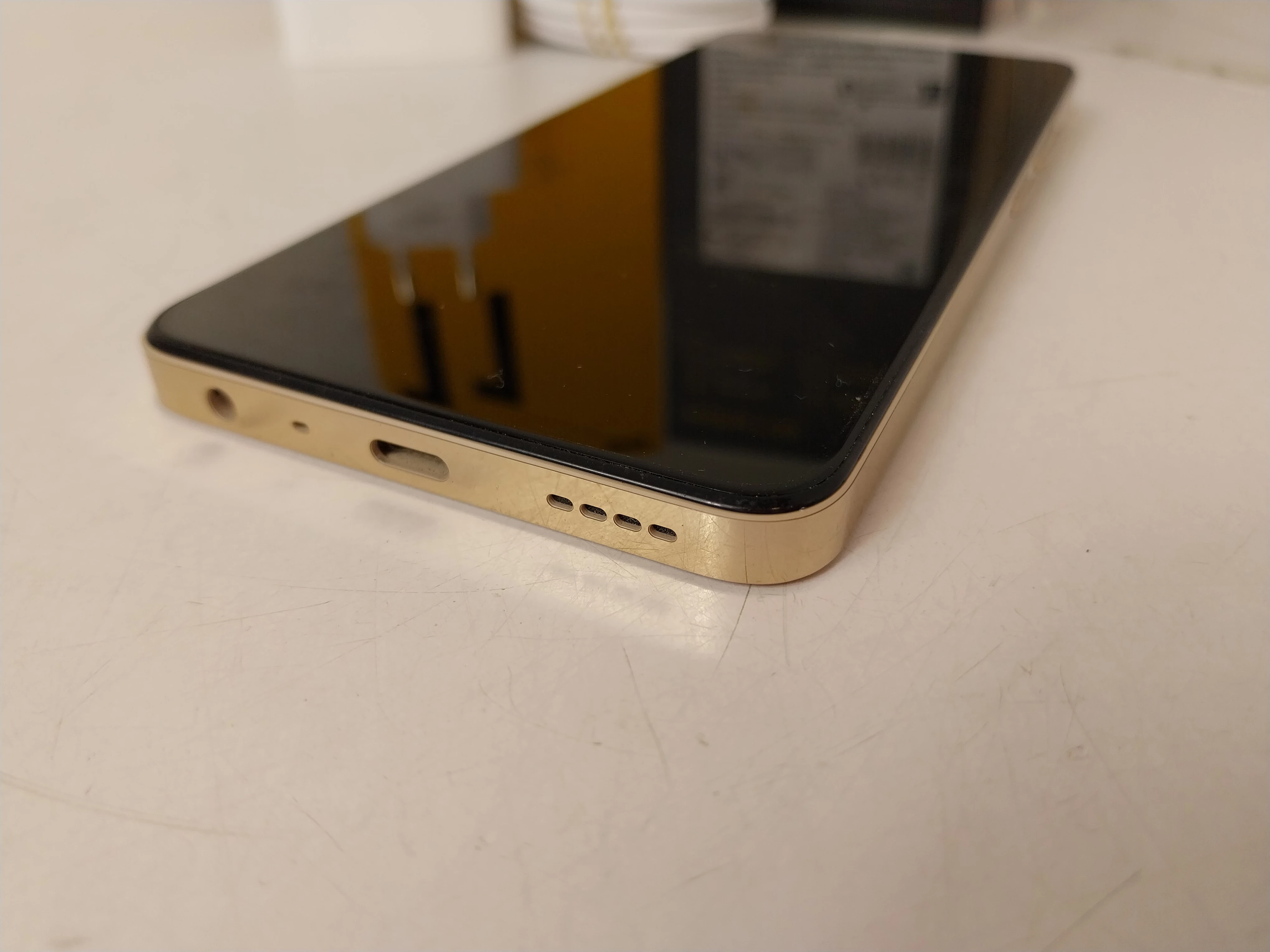 telefon-realme-11-5g-8gb256gb-kod-producenta-rmx3780