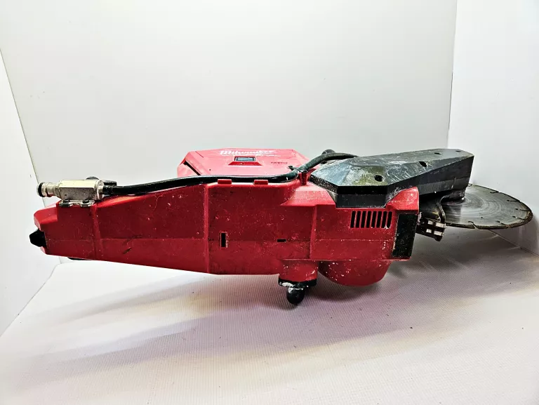 PRZECINARKA DO BETONU MILWAUKEE M18 FCOS230 + BAT 12.0AH