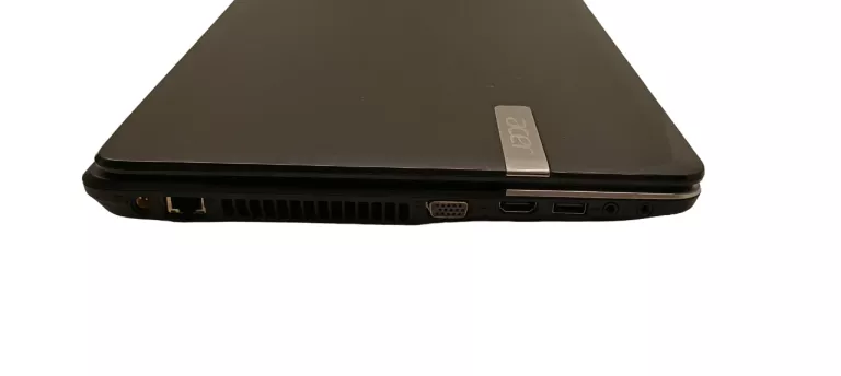 LAPTOP ACER ASPIRE E1-531 8GB/320GB WIN8