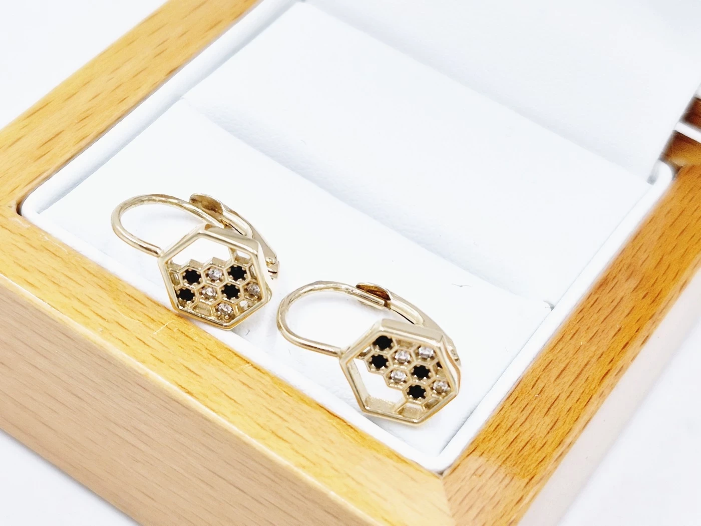 nietuzinkowe-zlote-kolczyki-szesciokaty-222-g-dl15-cm-585-stan-11323-238058