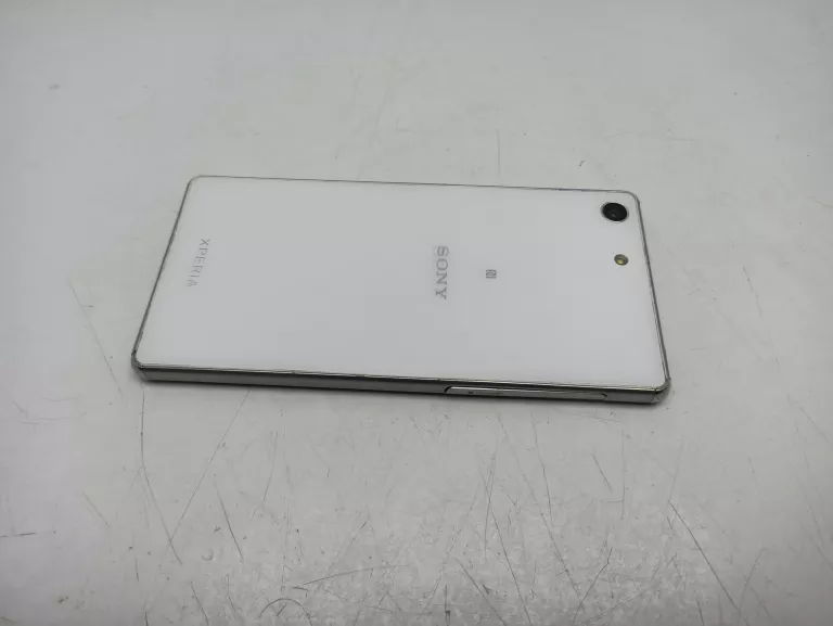 SONY XPERIA M5 3GB/16GB 21,5/13MPX 2600MAH OPIS